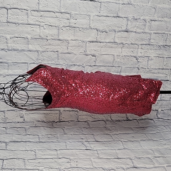 BEAR DANCE BABE‎ SOCIETY Fuchsia Sequined Mini Dress Medium - Picture 5 of 9